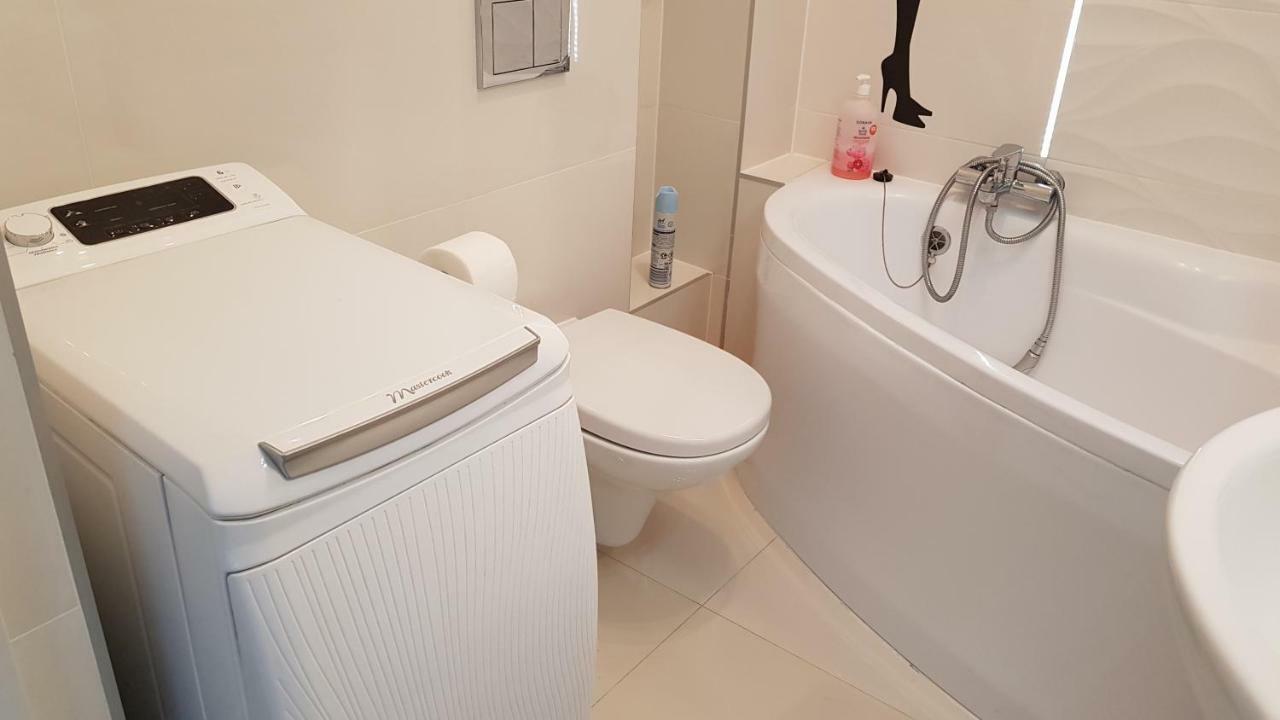 Apartamento Delux Kielce Exterior foto